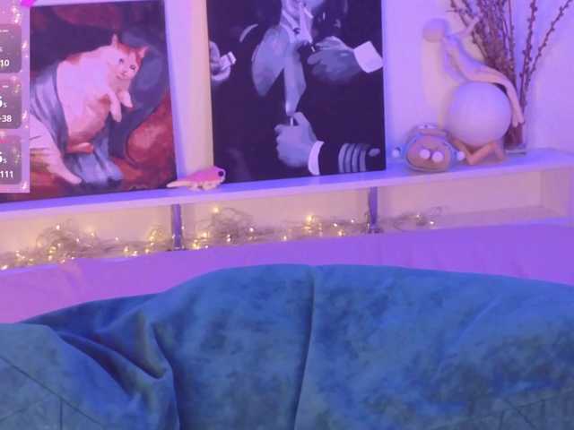 adameow online show from August 9, 6:53 pm