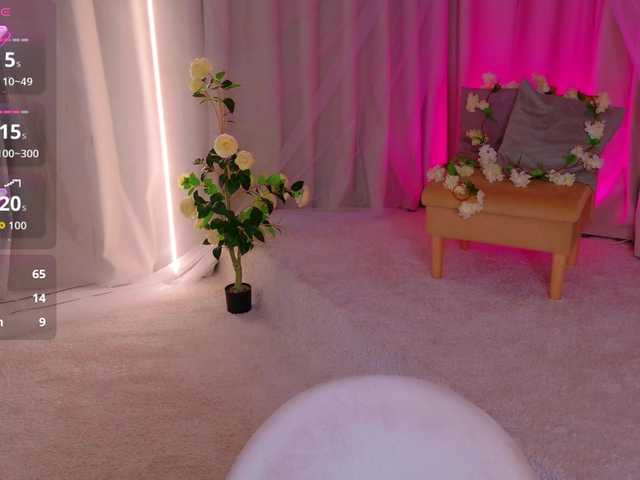 Adetta online show from August 15, 8:18 am