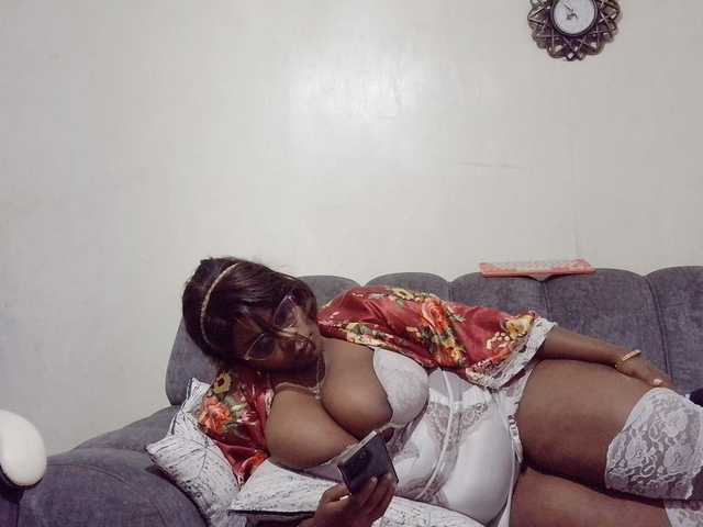africangoddess online show from August 2, 5:58 am