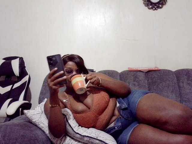 africangoddess online show from August 3, 5:47 am