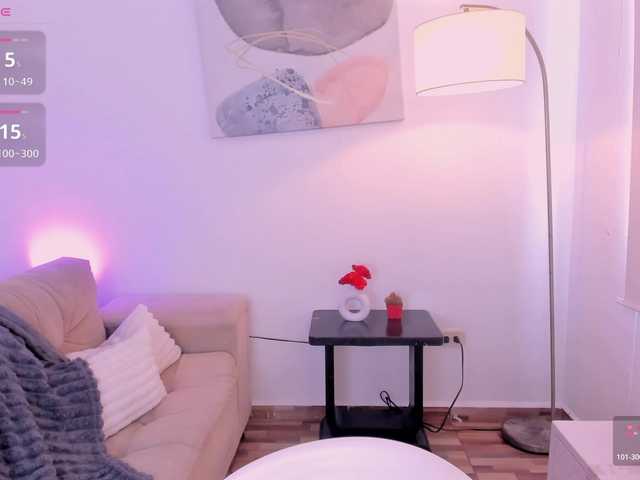 agathabrown online show from August 4, 6:16 pm