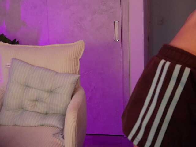 ahricherry online show from August 12, 10:56 pm