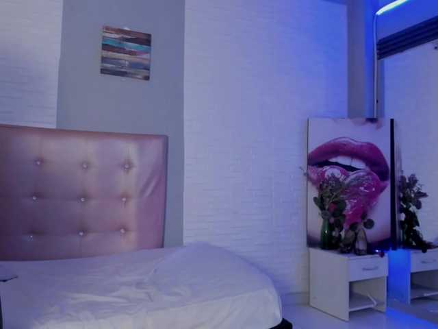 aileenkys online show from August 8, 5:46 pm