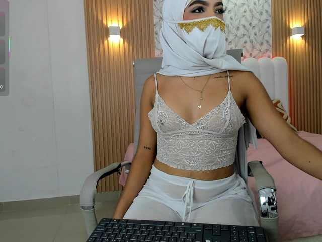 allyson-nahid online show from August 12, 12:07 pm