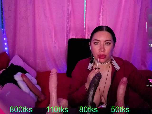 almendra08 online show from July 12, 10:38 pm