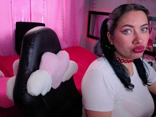 almendra08 online show from July 16, 5:03 pm