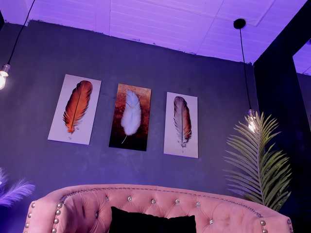 amyevans online show from August 1, 1:06 pm
