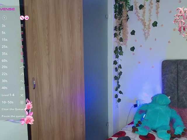 andraarosse online show from July 20, 12:24 am