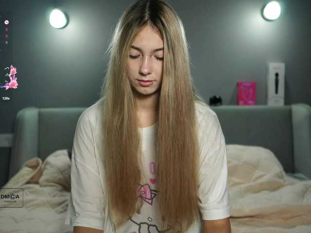 ange-linka online show from August 10, 1:01 pm
