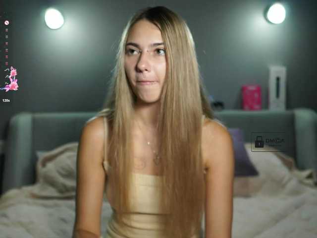 ange-linka online show from August 11, 4:20 pm