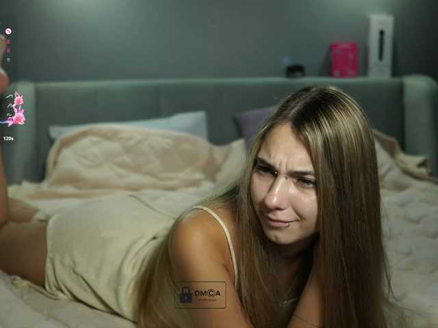ange-linka online show from August 11, 5:26 pm