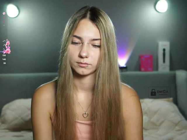 ange-linka online show from August 13, 4:10 pm