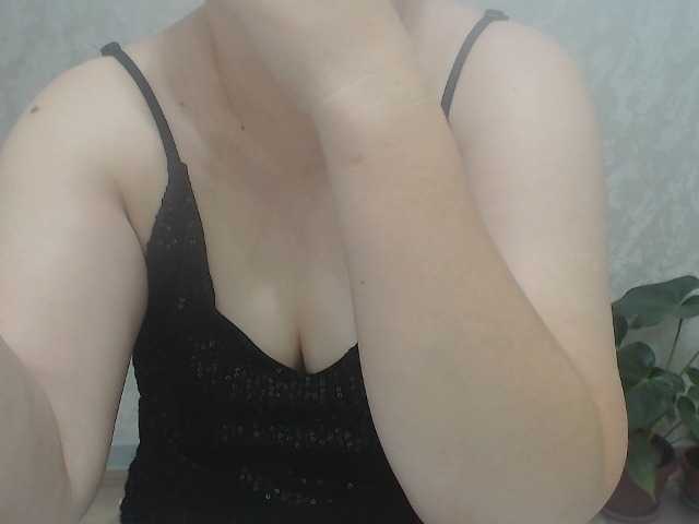 anna871 online show from July 19, 5:37 pm