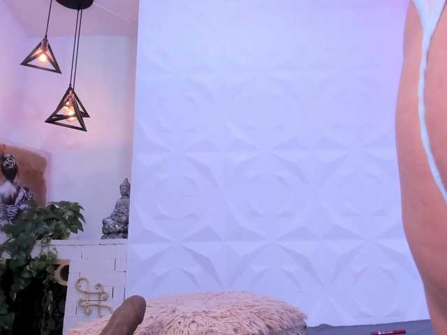 antonnella-lopez online show from August 4, 12:51 am