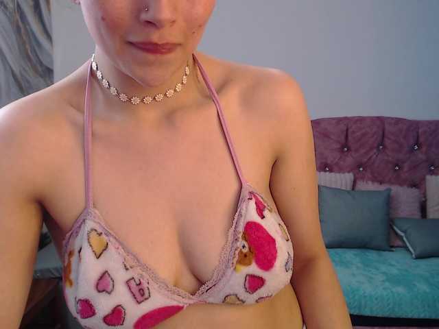 anymar online show from August 7, 7:25 pm