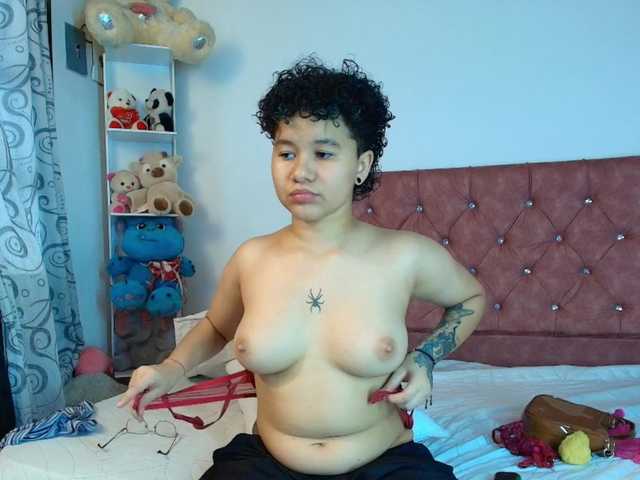 azul--honey online show from August 11, 6:43 pm