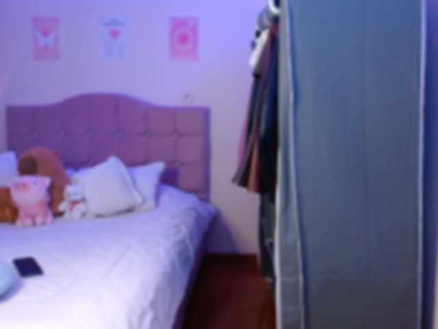 azuna1 online show from August 4, 3:20 pm