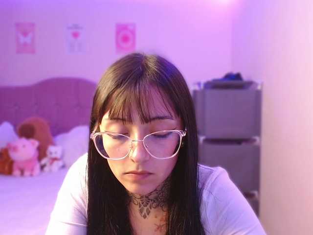 azuna1 online show from August 5, 10:08 pm