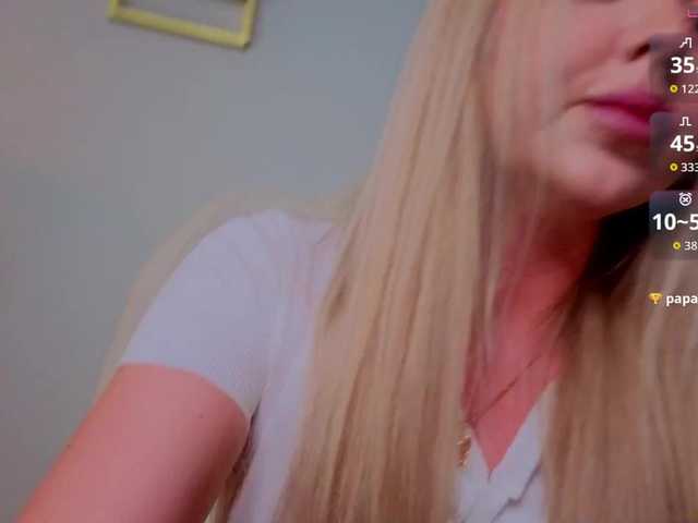 babysquirttt online show from August 6, 8:19 pm