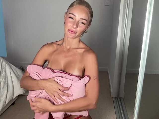 bbybreex online show from June 11, 11:44 pm