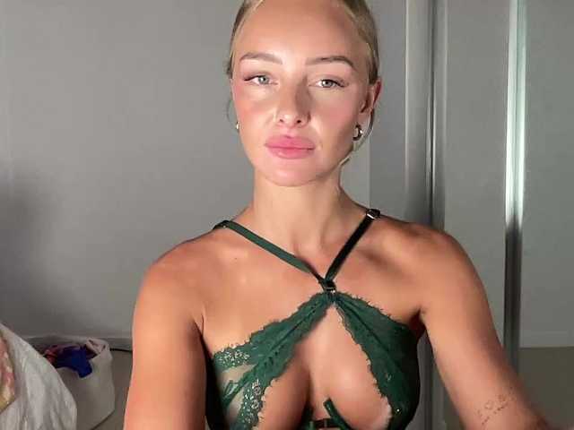 bbybreex online show from July 18, 12:22 am