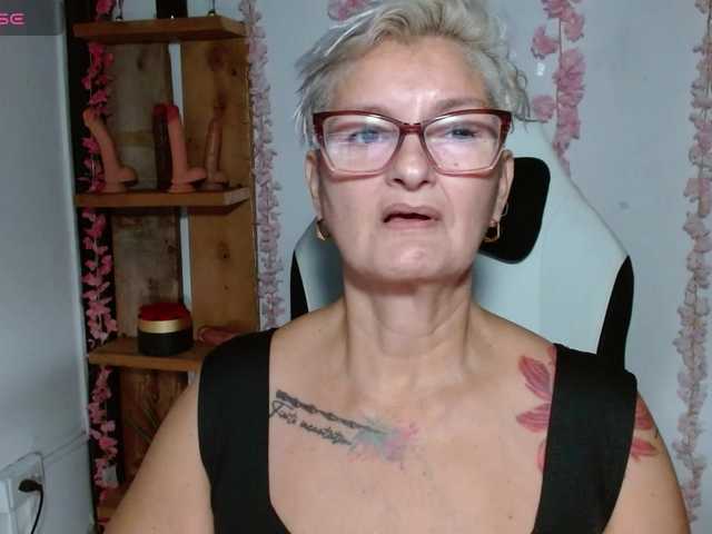 bety-cum3 online show from July 14, 1:03 pm
