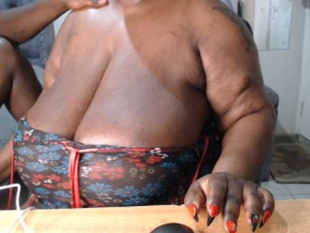 bigboobscoupls online show from April 26, 5:53 pm