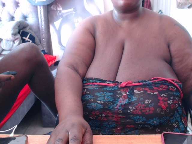 bigboobscoupls online show from May 3, 12:21 pm