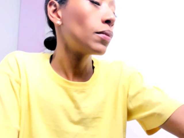 bitch-naughty online show from August 12, 1:30 am