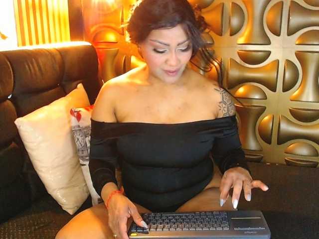 BlackAmbar online show from August 13, 4:04 am