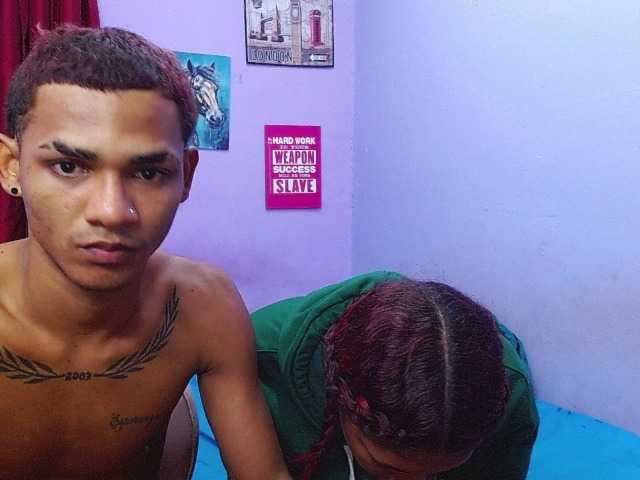 blacktwinks online show from August 12, 7:43 am