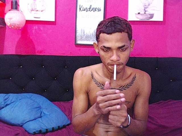 blacktwinks online show from August 14, 11:19 pm