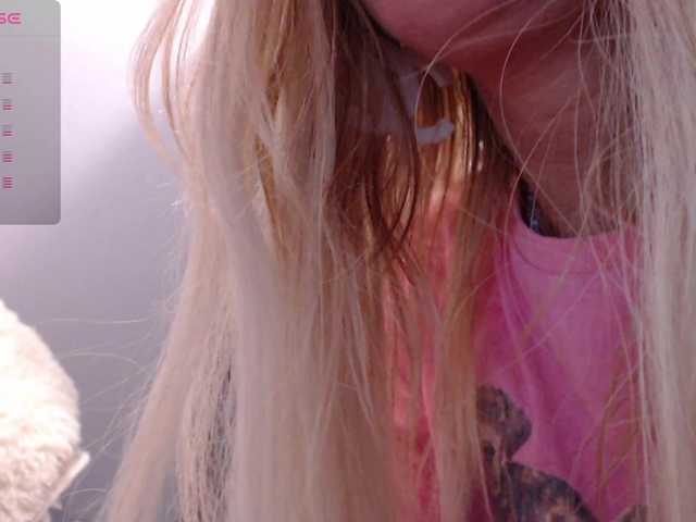 blondalina online show from August 13, 1:52 am