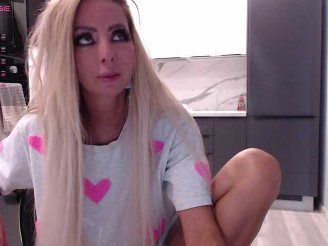 blondalina online show from August 13, 3:26 pm