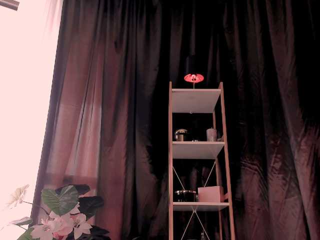 blondebab3 online show from August 12, 10:06 am