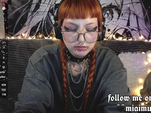 bornindark online show from February 26, 10:30 pm