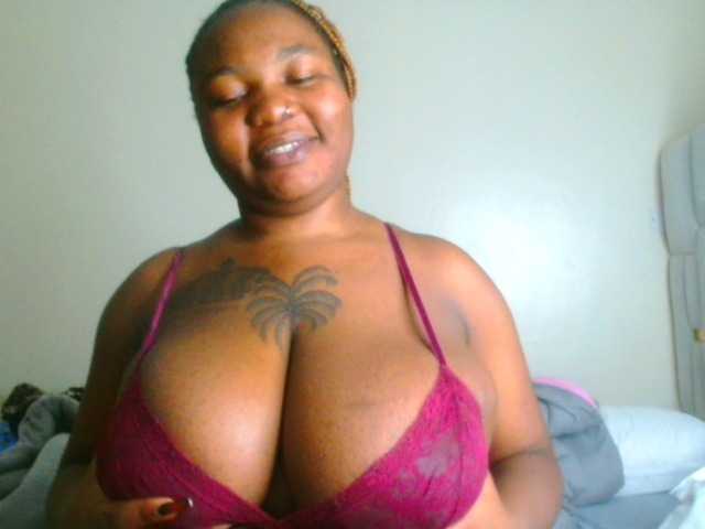bustymelons69 online show from July 26, 10:09 am