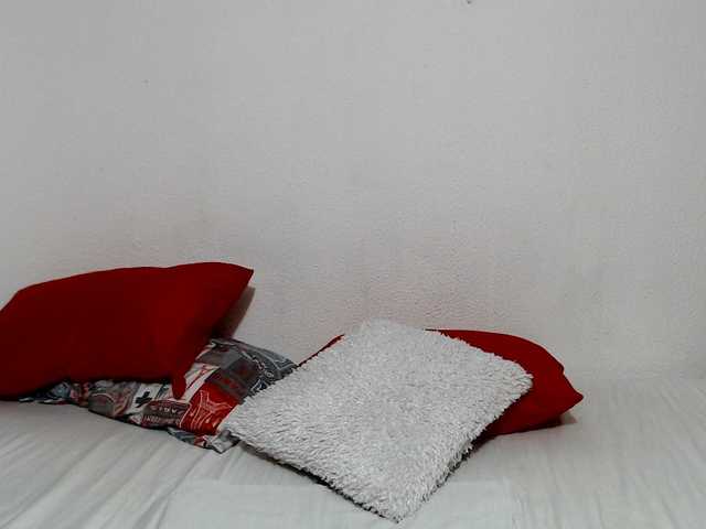 candy-mature online show from August 14, 10:13 pm