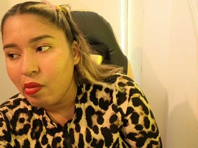 cardi-09 online show from August 3, 1:01 am