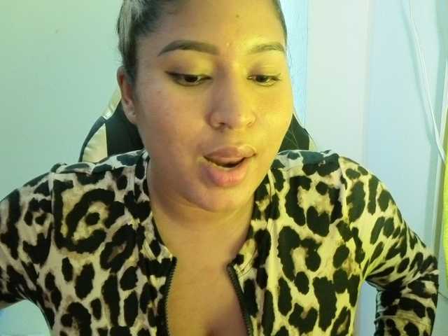 cardi-09 online show from August 3, 4:19 am