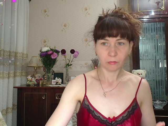 caroliiine online show from August 11, 2:13 am