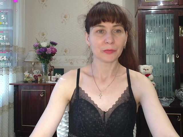 caroliiine online show from August 12, 3:36 pm