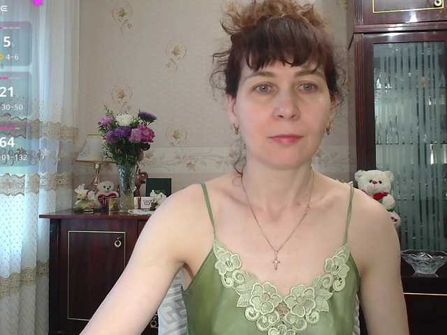 caroliiine online show from August 13, 3:20 am