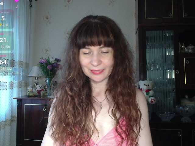 caroliiine online show from August 13, 3:04 pm