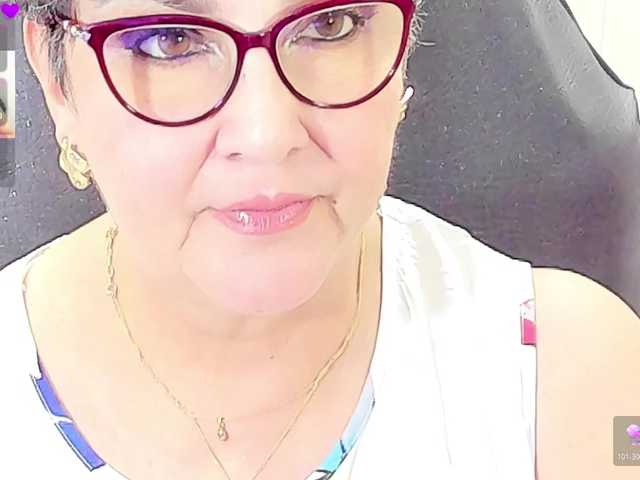cataleya-mom online show from August 2, 8:54 am