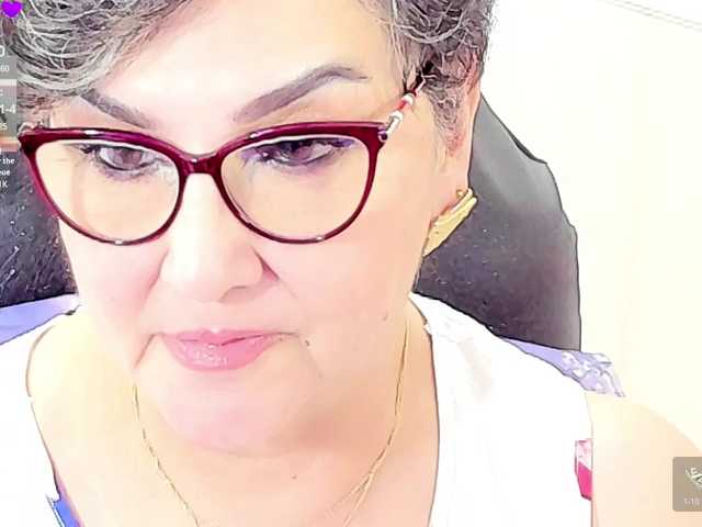 cataleya-mom online show from August 2, 4:25 pm