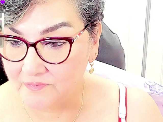 cataleya-mom online show from August 4, 12:51 am