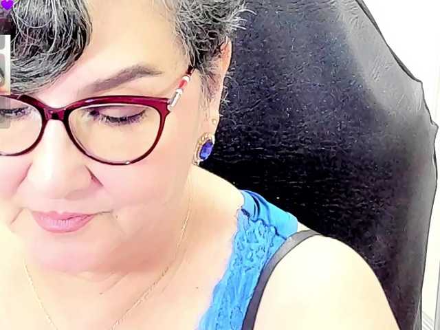 cataleya-mom online show from August 9, 6:03 am