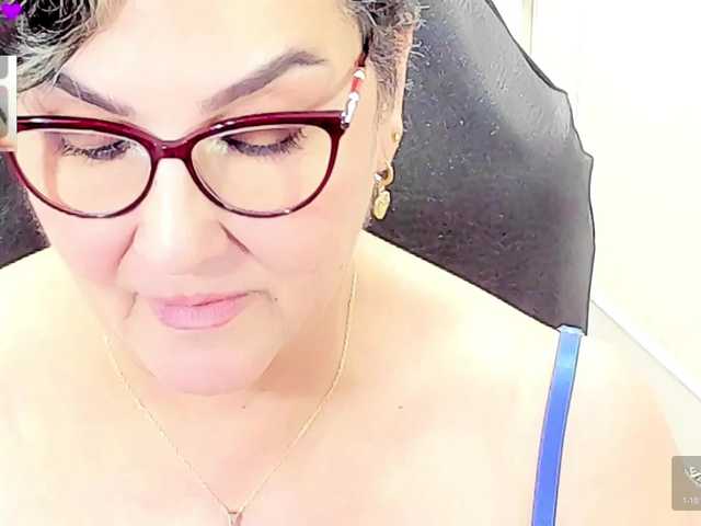 cataleya-mom online show from August 14, 4:16 am