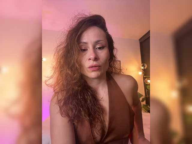 SexyMilf08 online show from April 29, 2:14 am